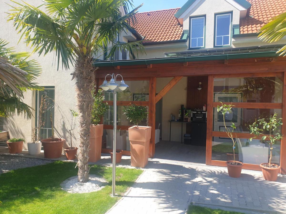 Ferienhaus Apetlon Ngoại thất bức ảnh