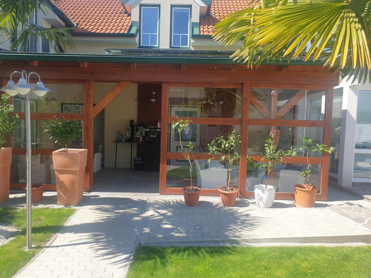 Ferienhaus Apetlon Ngoại thất bức ảnh